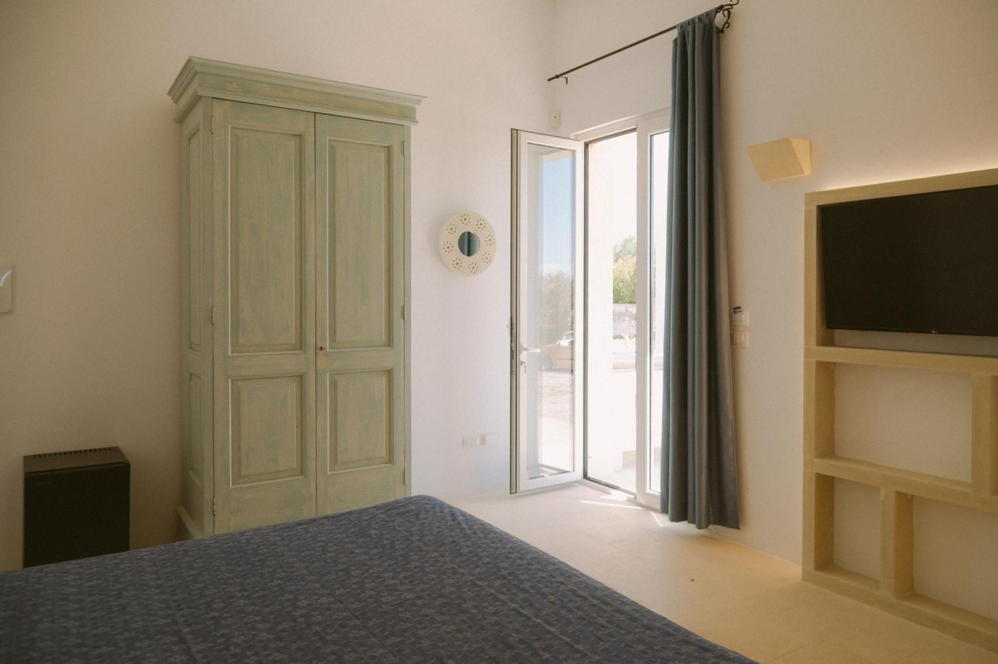 Villa Del Ponente Otranto Alimini Exterior photo